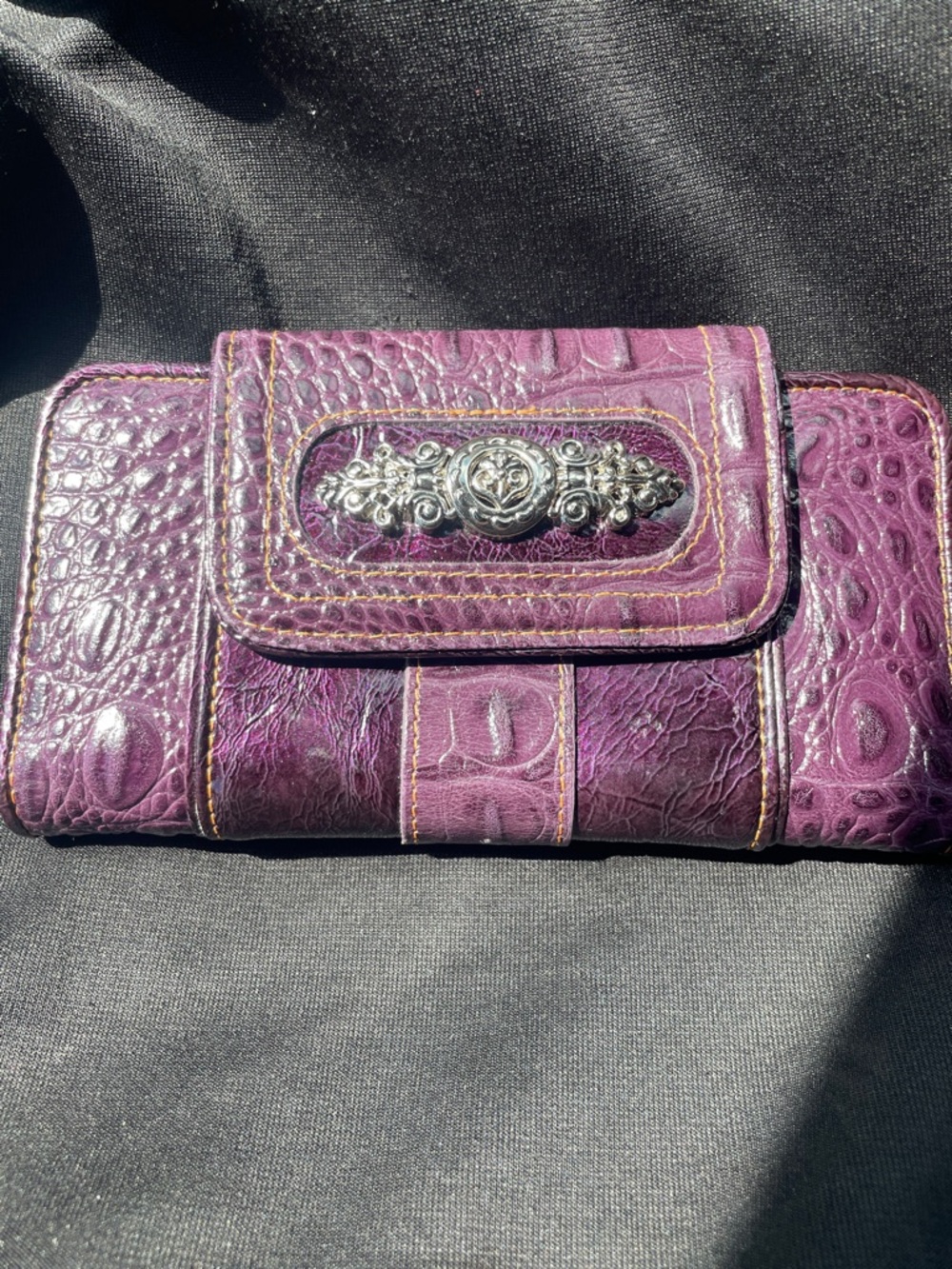 Brighton Purple Women's Textured trifold zipper wallet  Decorative Silver Accent